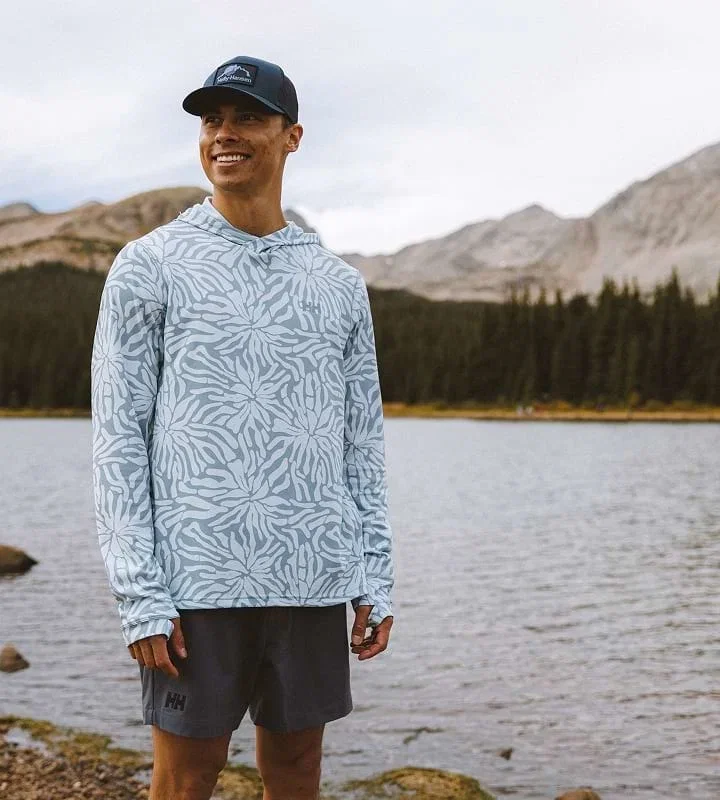 Get ready for the sun with Helly Hansen