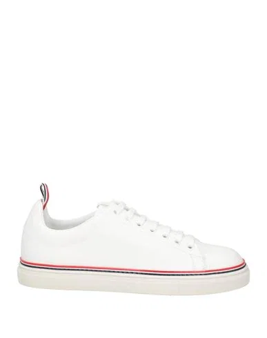 THOM BROWNE