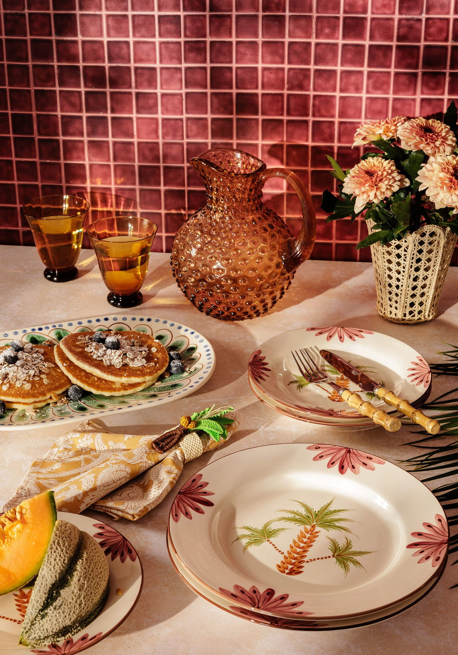 Image of Arabella Dinner Plate, Green Palm Tree