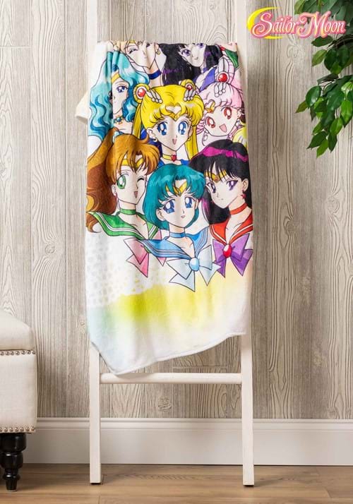 Sailor Moon Sailor Guardians Comfy Throw Blanket