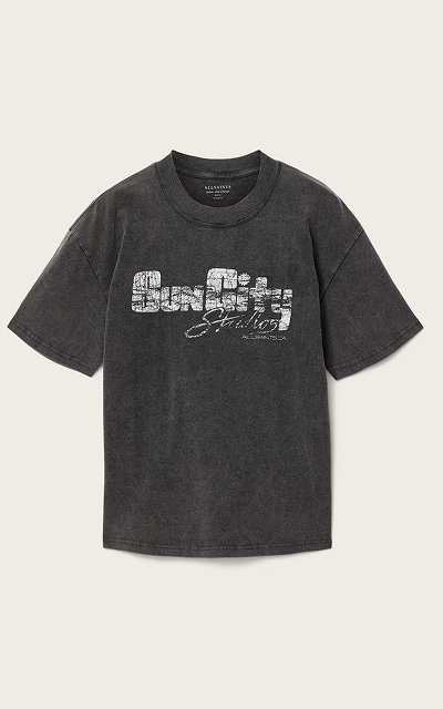 BLACK GRAPHIC T-SHIRT