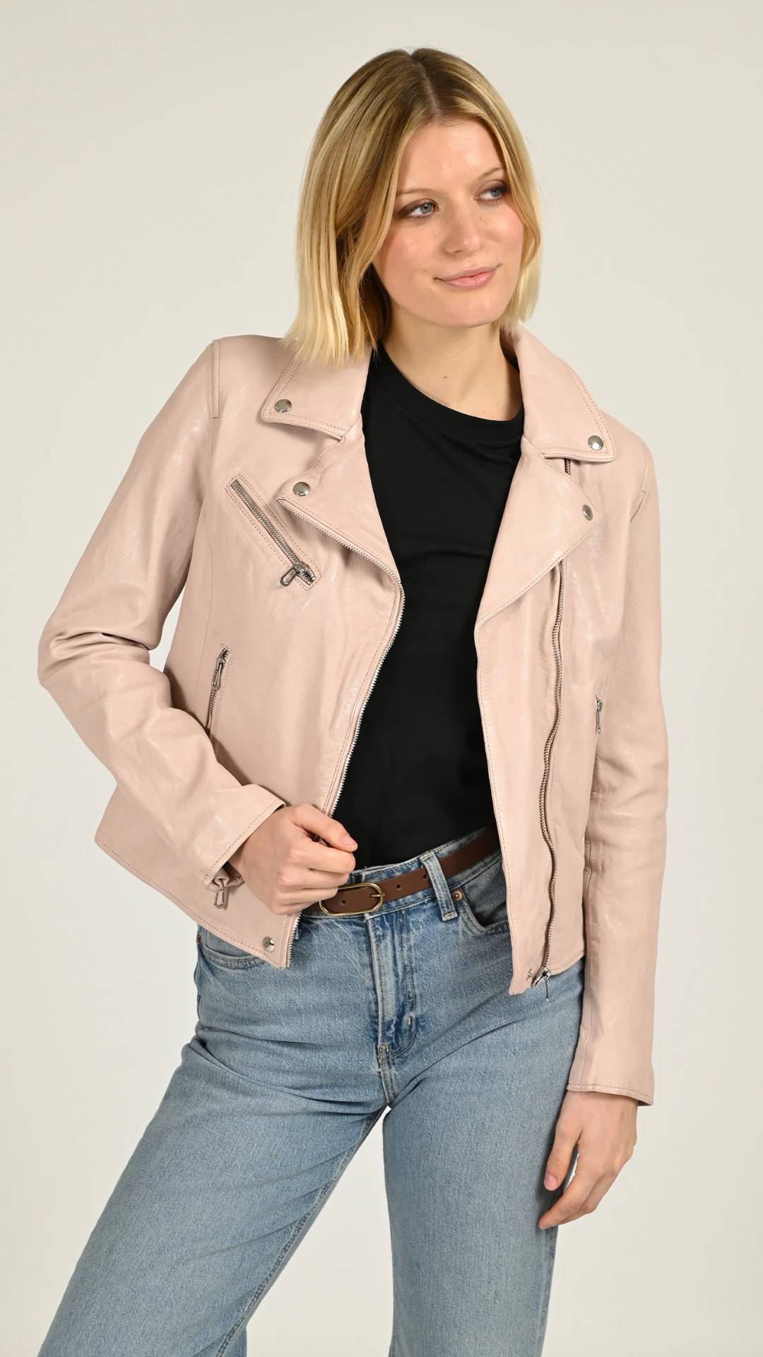 Perfecto cuir rose poudré
