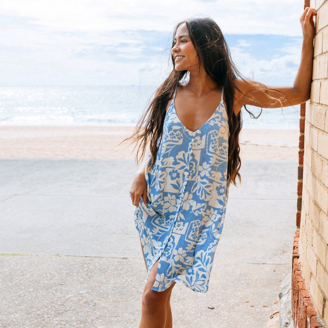 WOMENS DRESSES