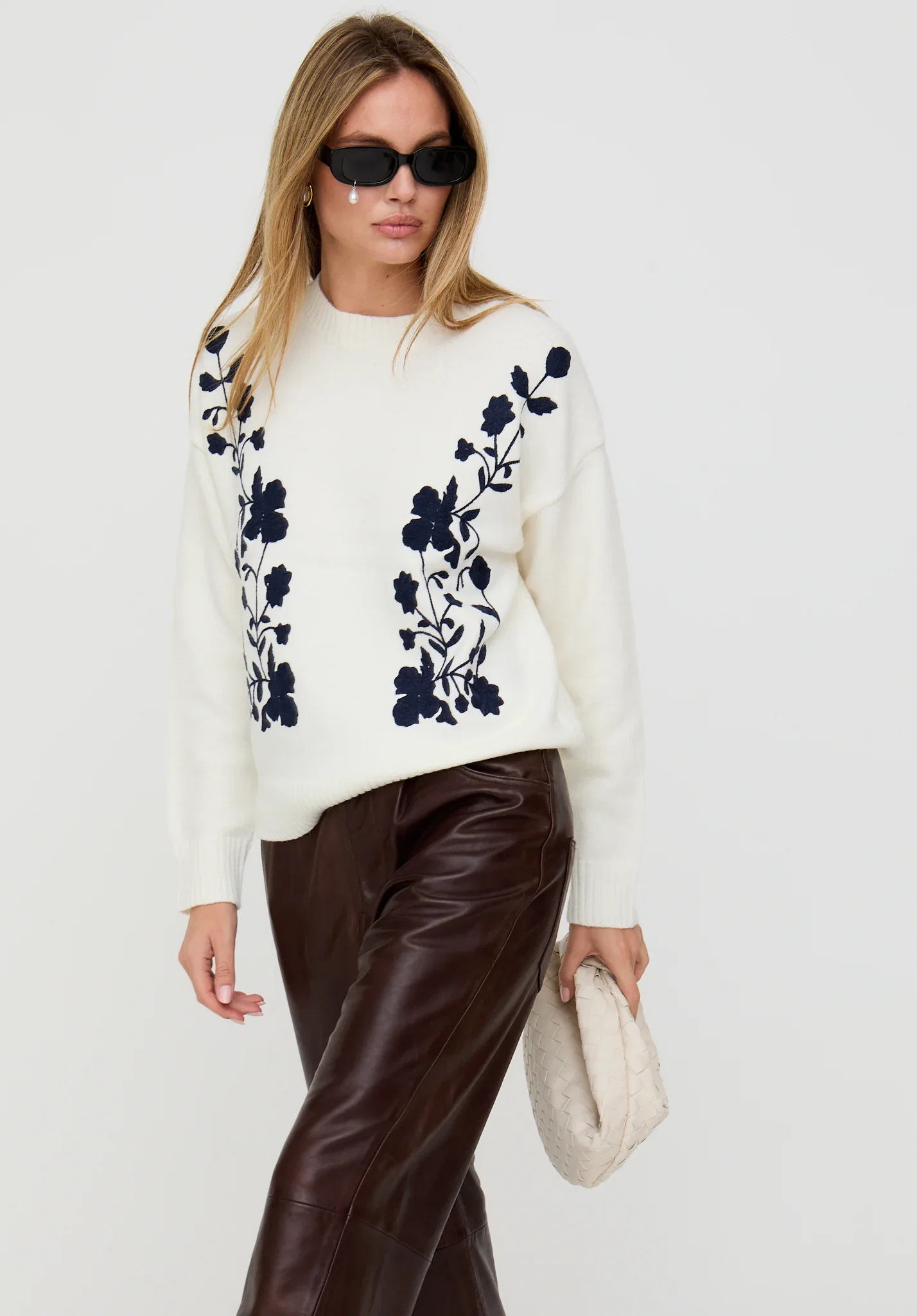 Image of Clara Crew Neck Floral Print Jumper In Cream