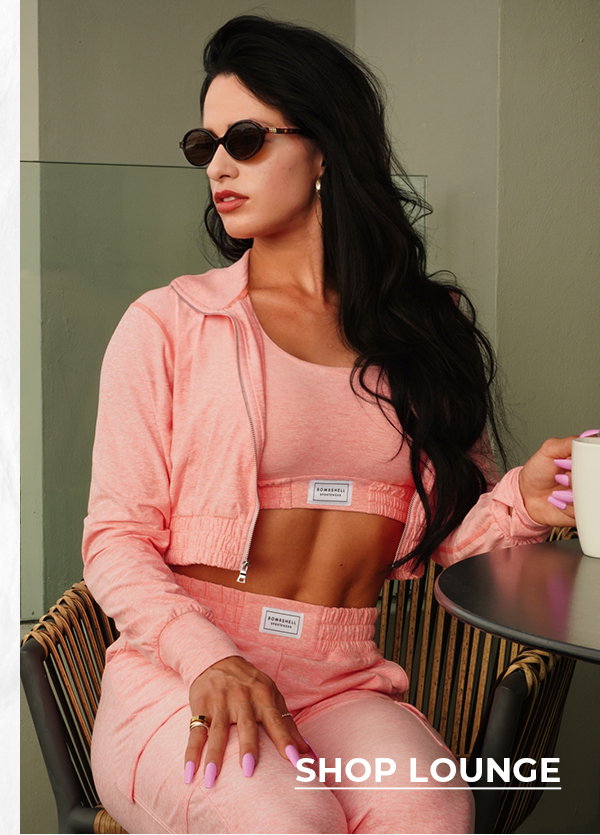 model in Peachy Pink Cloud lounge