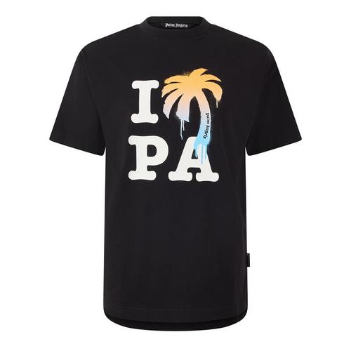 Cruise Fashion