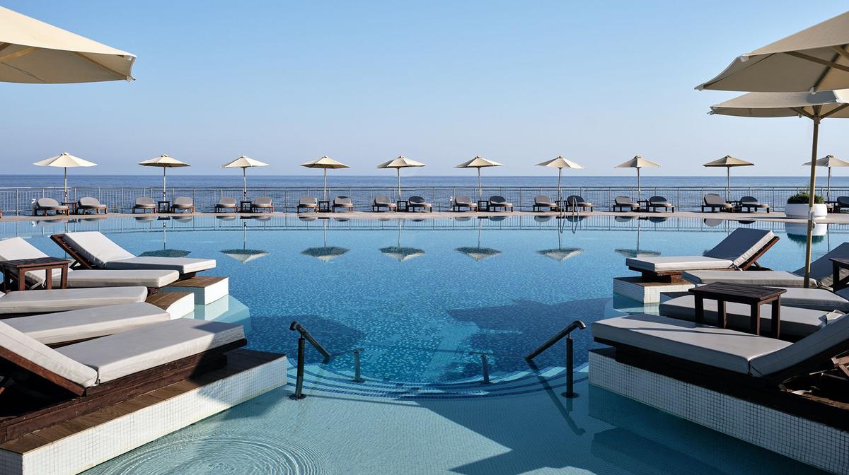 Crete Oceanfront Bliss with Daily Breakfast, Nightly Dinner, EUR50 Resort Credit & One Child Stays Free