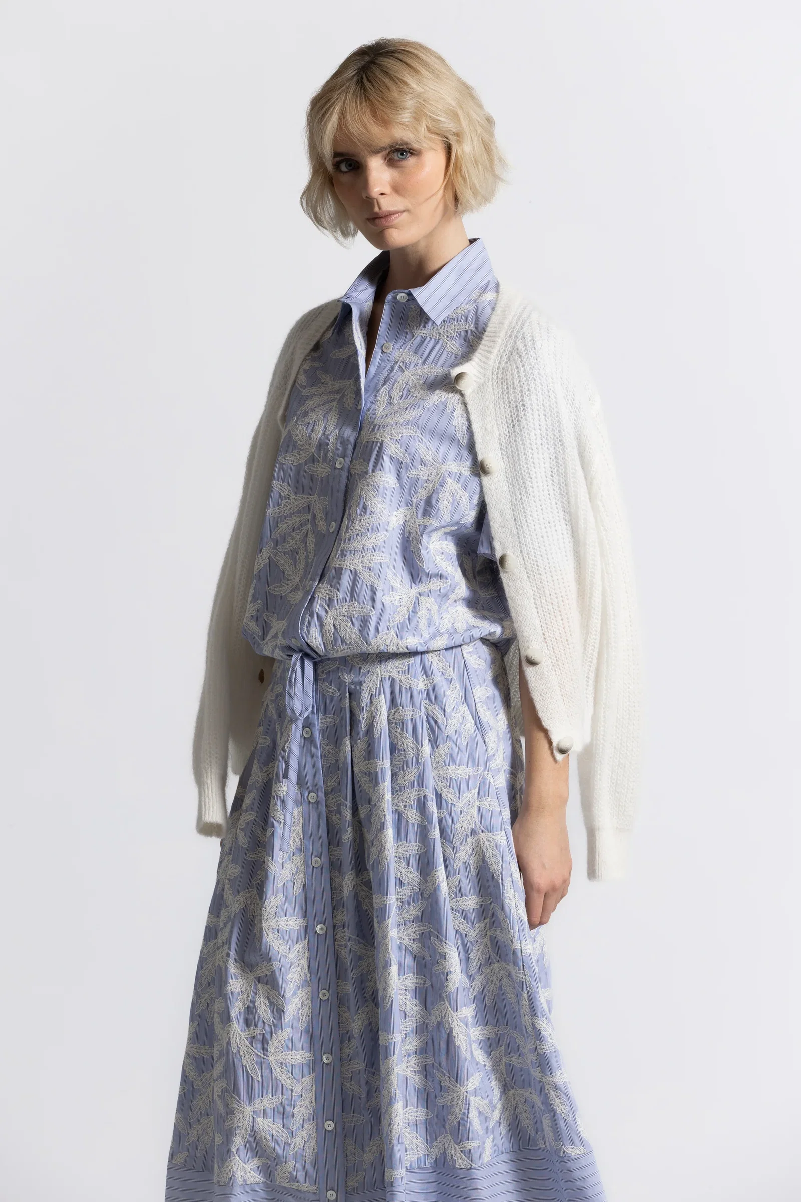 Image of Fully ecru cardigan