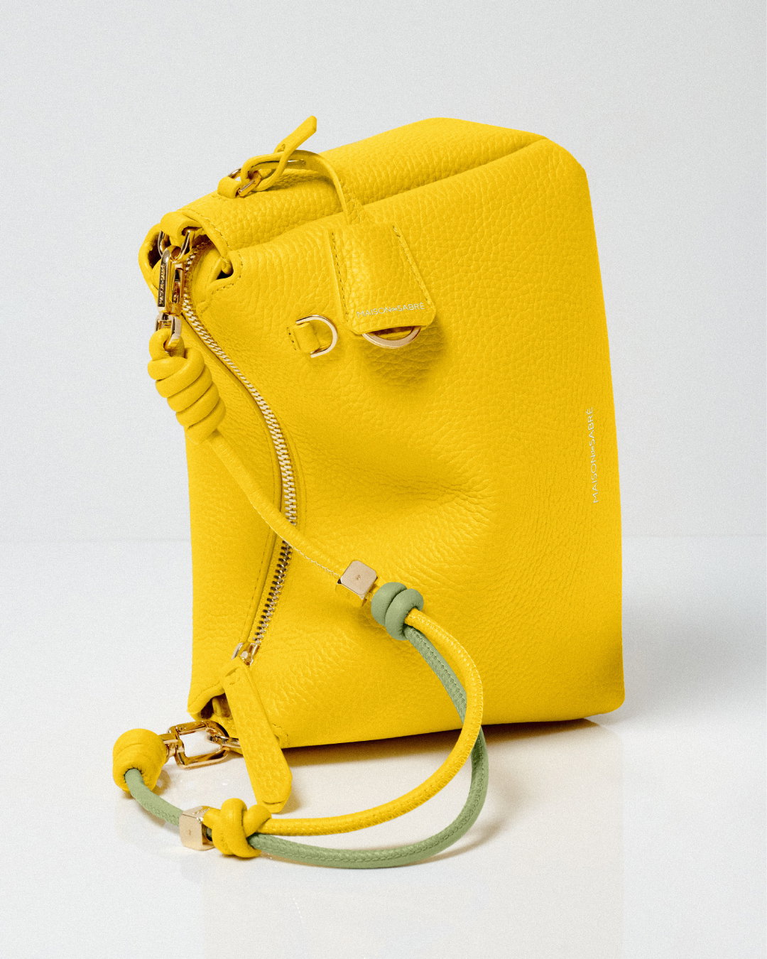 SOFT ELATION: INTRODUCING DAISY YELLOW