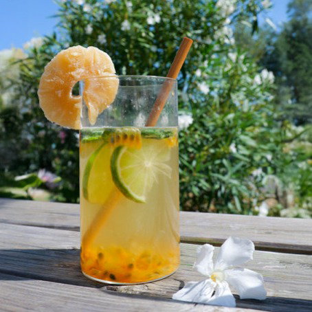 Eau détox aux Fruits Exotiques