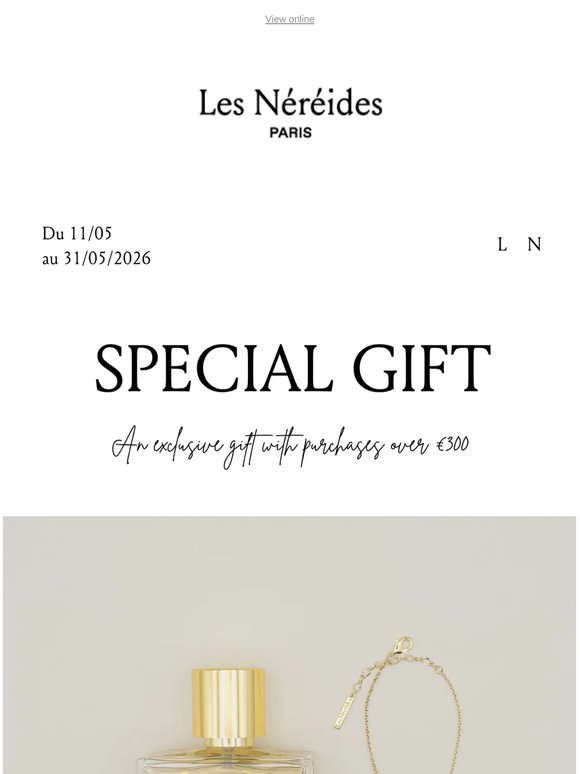 An exclusive gift with purchases over €300