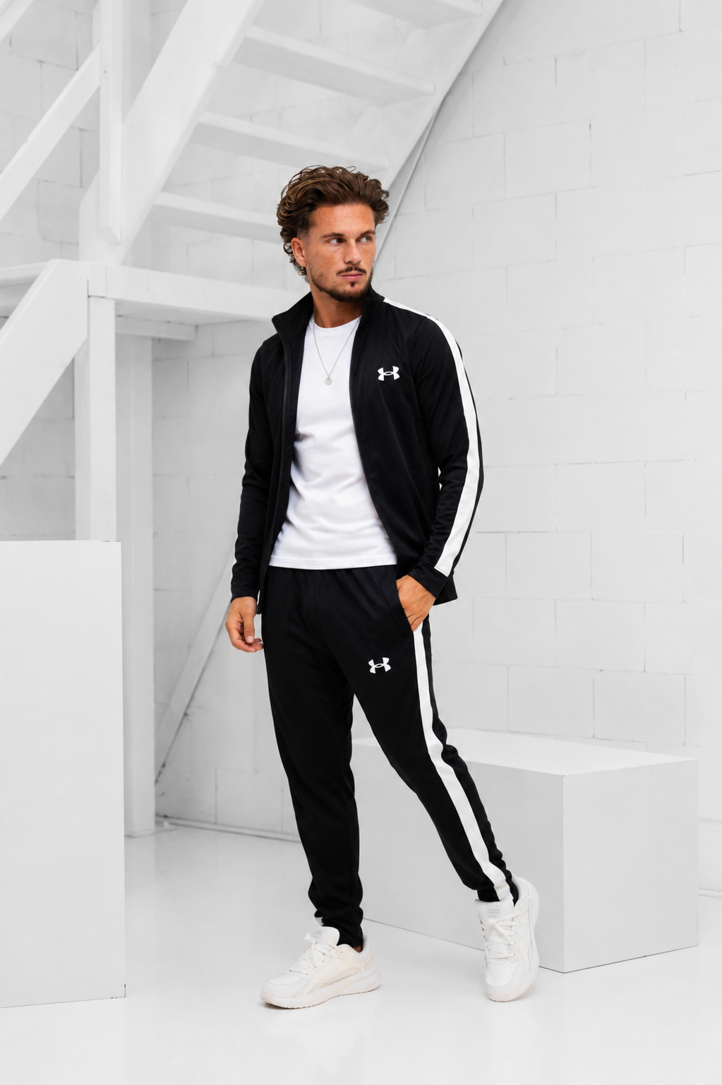Image of Under Armour Rival Knit Trainingspak Heren Zwart