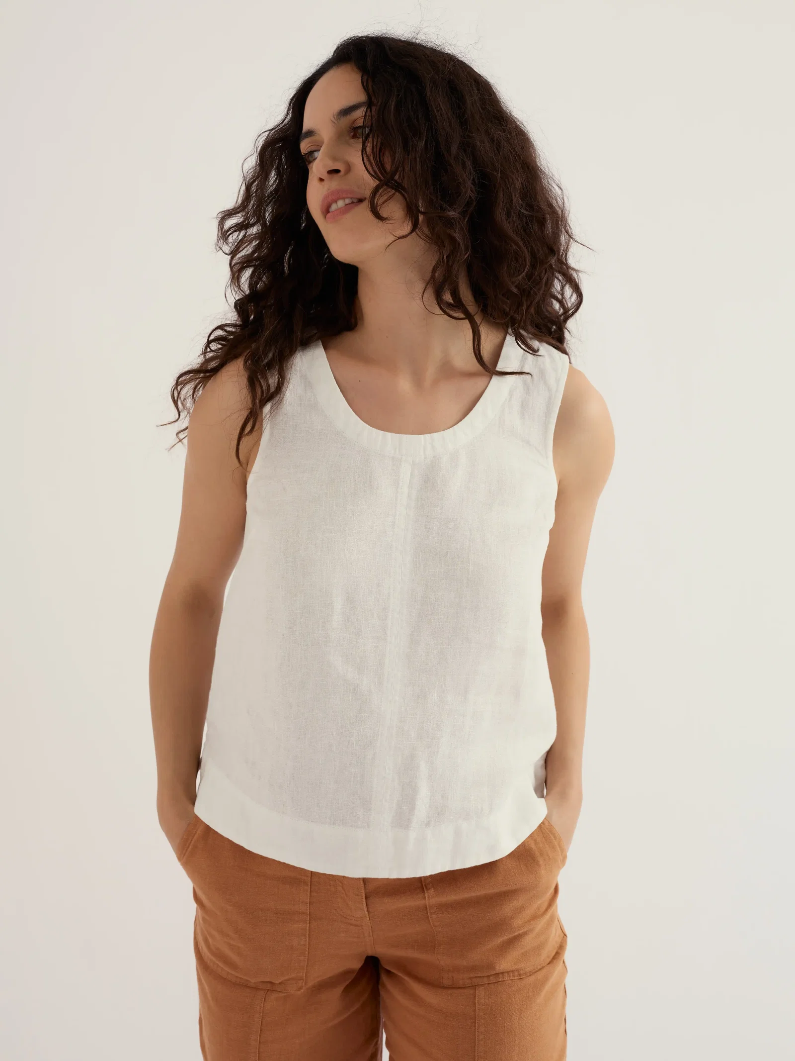 Lighthouse Station Linen Vest