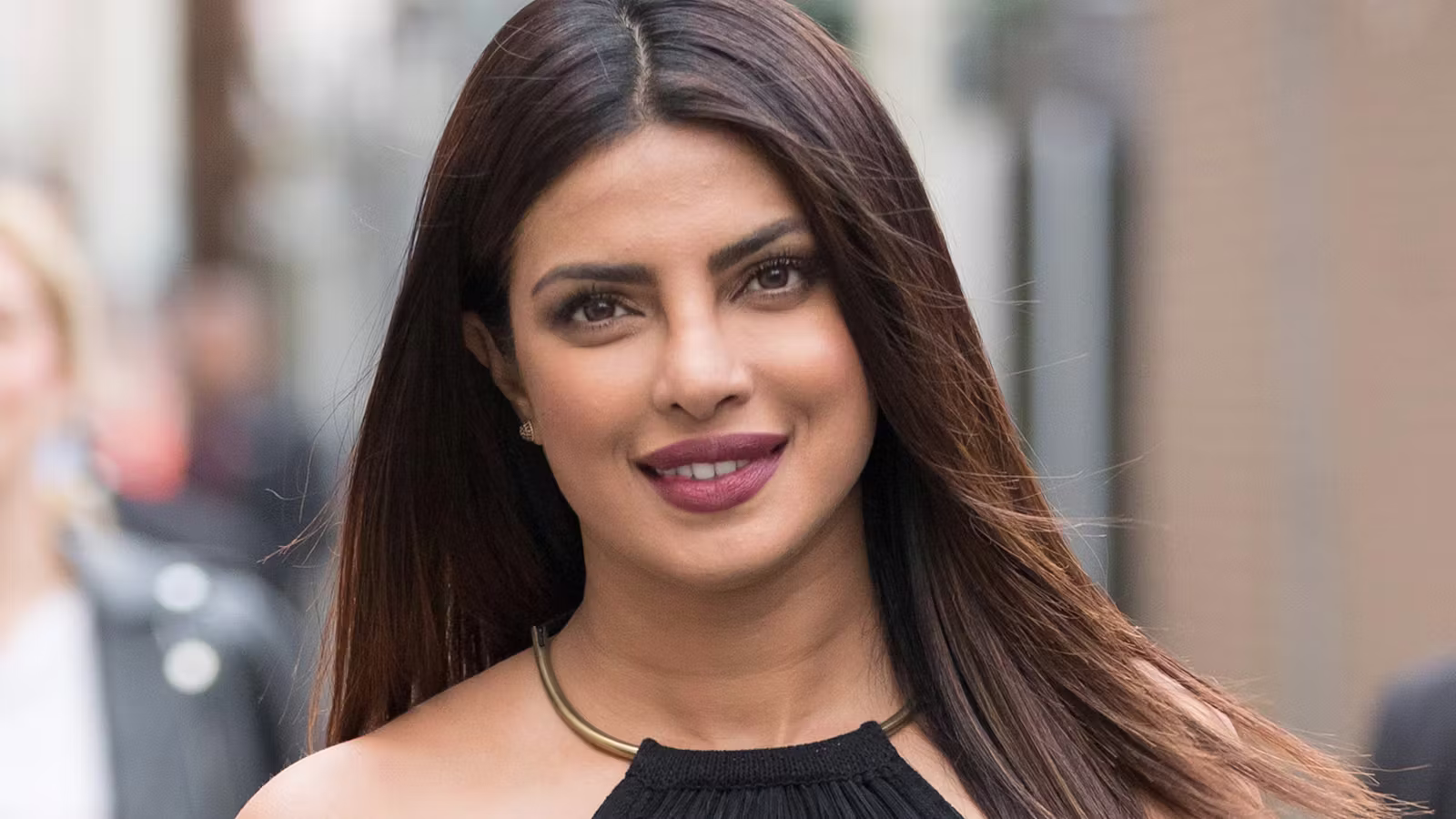 Priyanka Chopra-Jonas Just Added A Chic Twist To Neutral Nails