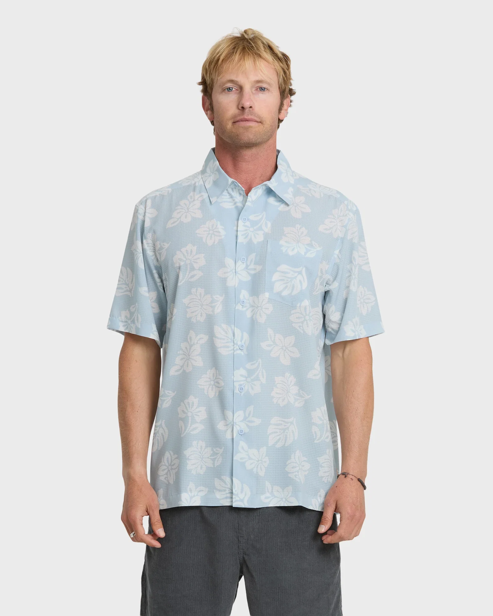 Image of Waterman Performance Pack Short Sleeve Woven Shirt - Skyway