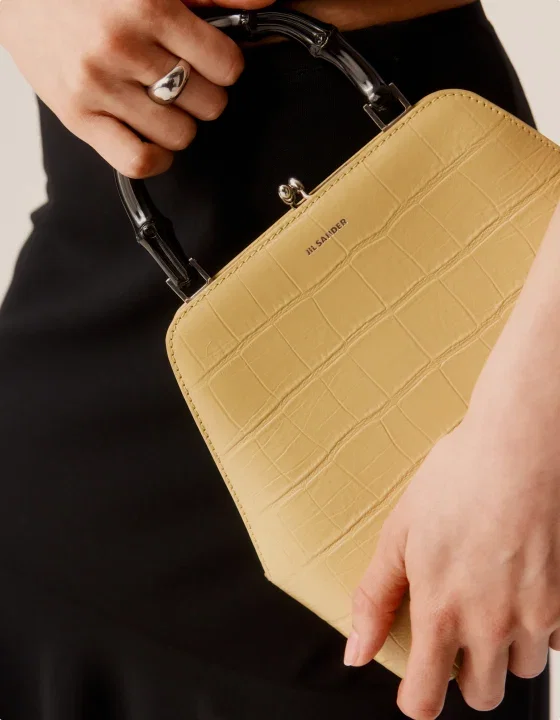 SHOP HANDBAGS