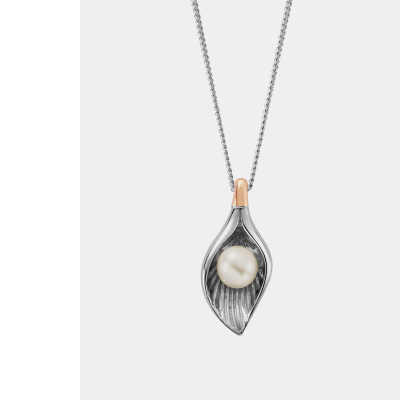 Nature's Wonder Sterling Silver Oyster Shell Pendant with Pearl