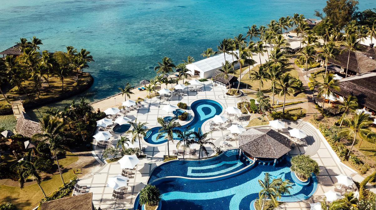 Family-Friendly Vanuatu Escape with Lagoon Views, Massages, Daily Breakfast & Nightly Dinner