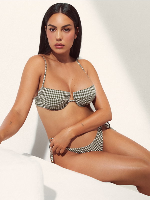 Calzedonia