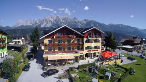 Hotel Außenansicht