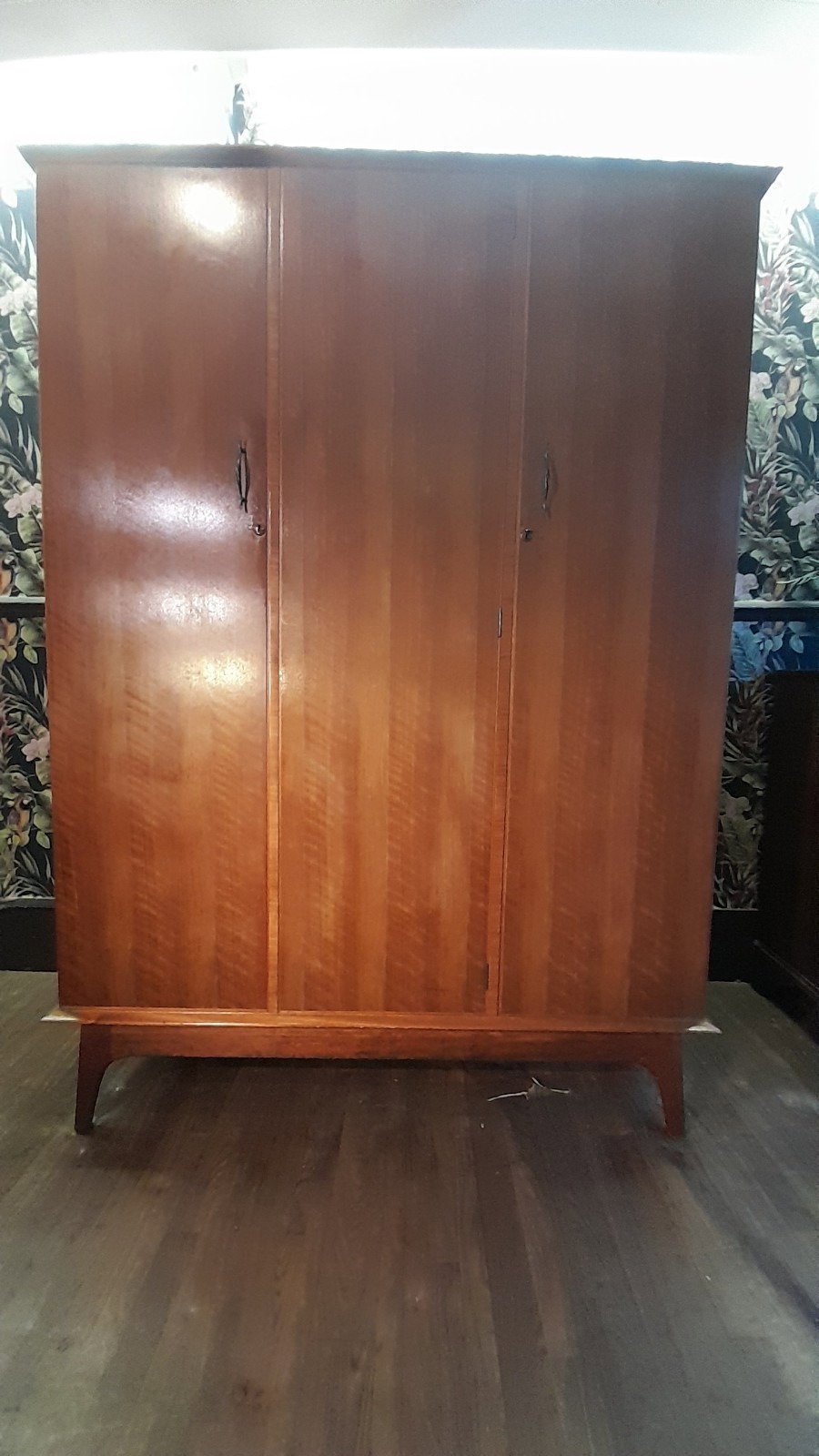 Mid Century High Quality Alfred Cox 2 Door Wardrobe With Lock And Key