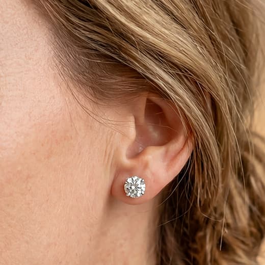 SHOP SOLITAIRE STUDS