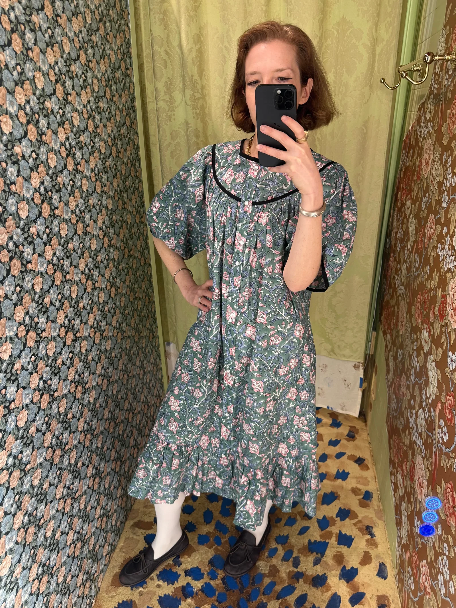 Image of Snap Housedress in Green and Pink