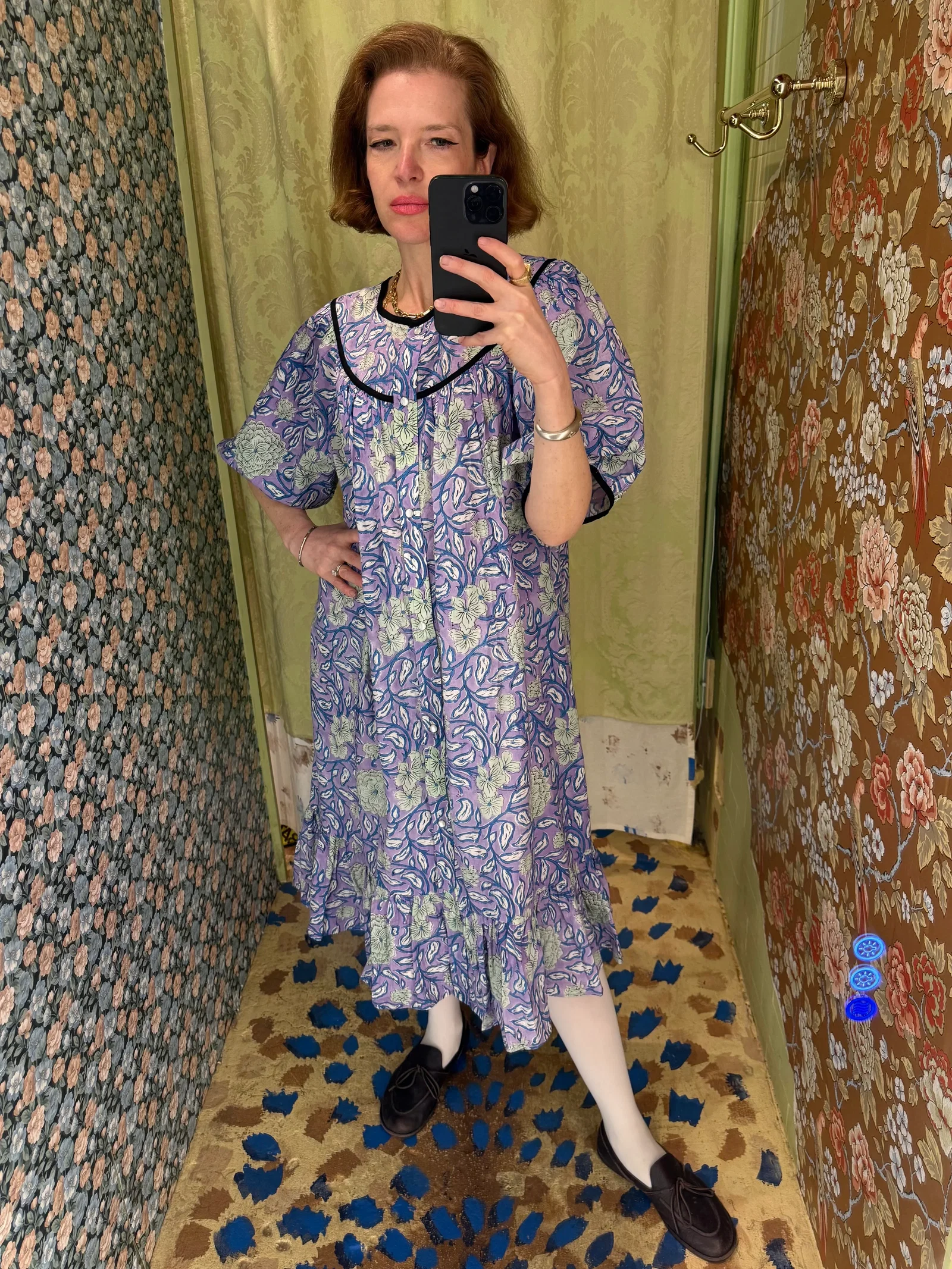 Image of Snap Housedress in Purple and Mint Floral