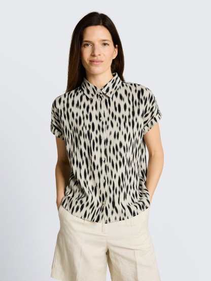 Bluse - Details per Klick