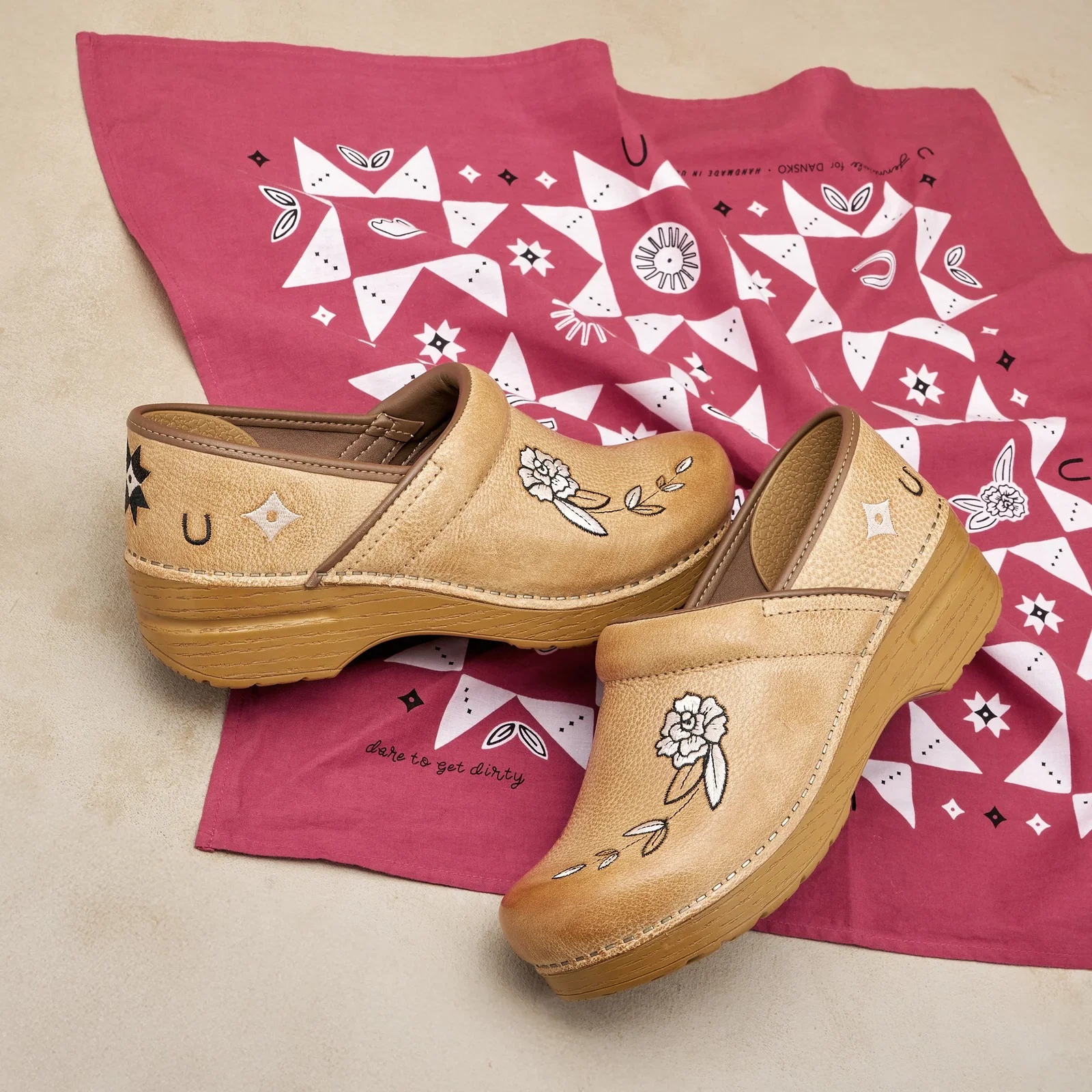 Image of Jenni Pro<br>Honey Distressed