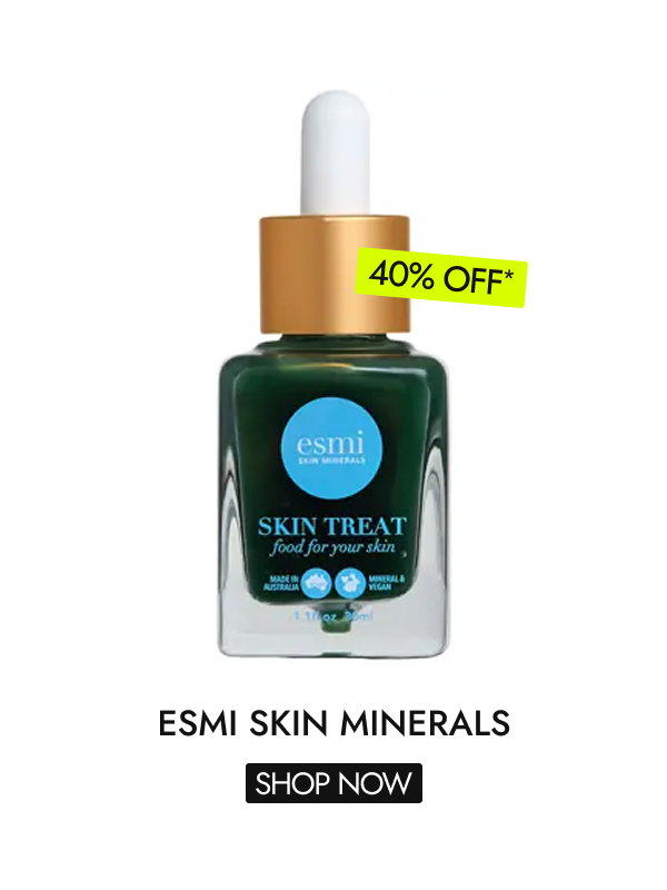 Esmi Skin Minerals Anti-Redness Minty Green Smoothie. Shop Now.