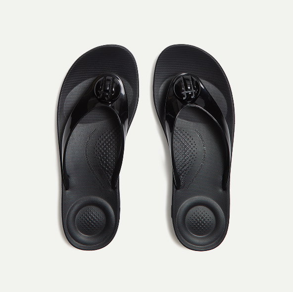 IQUSHION Glossy-Button Flip-Flops Black
