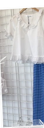 PixieGirl Petite White Embroidered Trim Cotton Top
