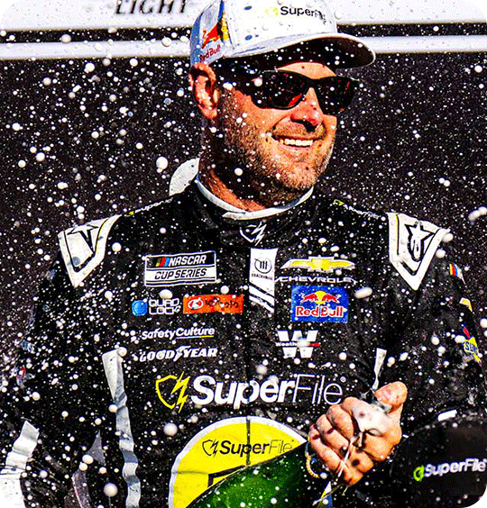 Image of Chase Elliott in Victory Lane