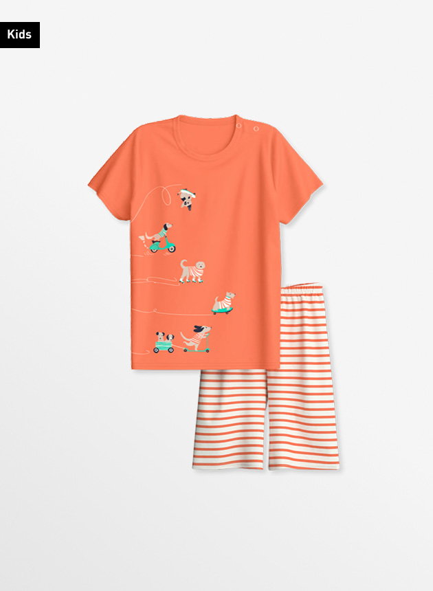 Short pyjama in the colour Fresh Salmon from the Toddlers Scooter series by CALIDA.