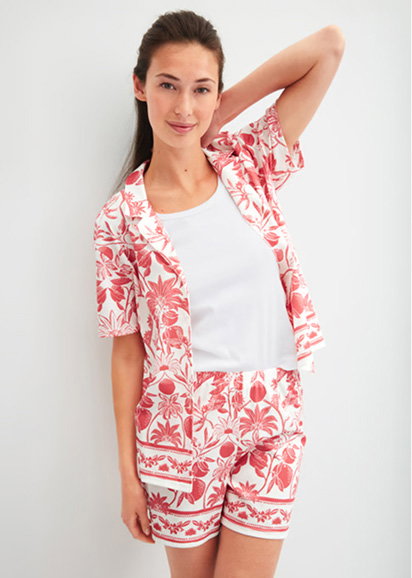 Patterned short-sleeved shirt with buttons in the colour Rose of Sharon from the Favourites Beach series by CALIDA.