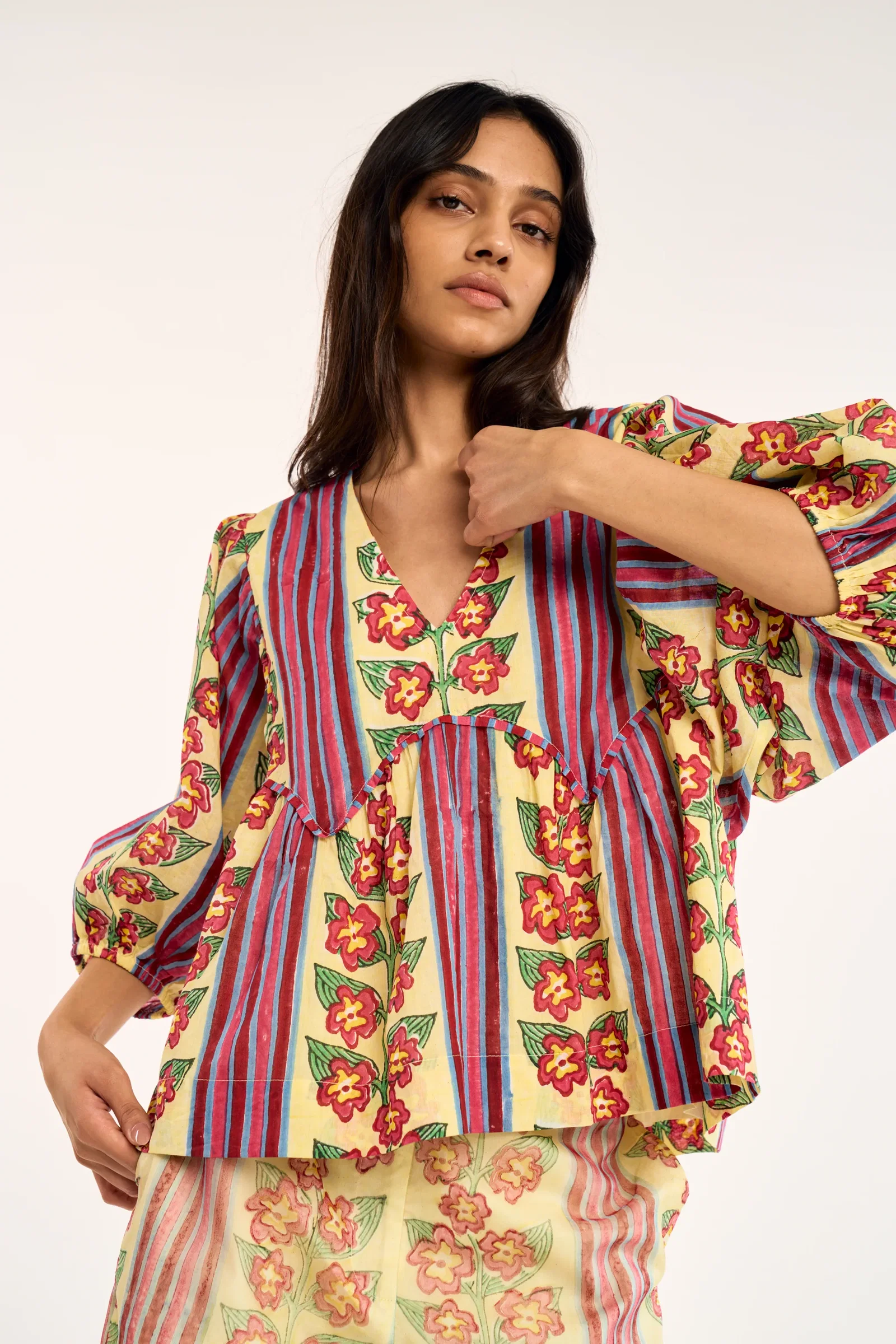 Image of SELENE TOP | BUTTERCREAM IRIS