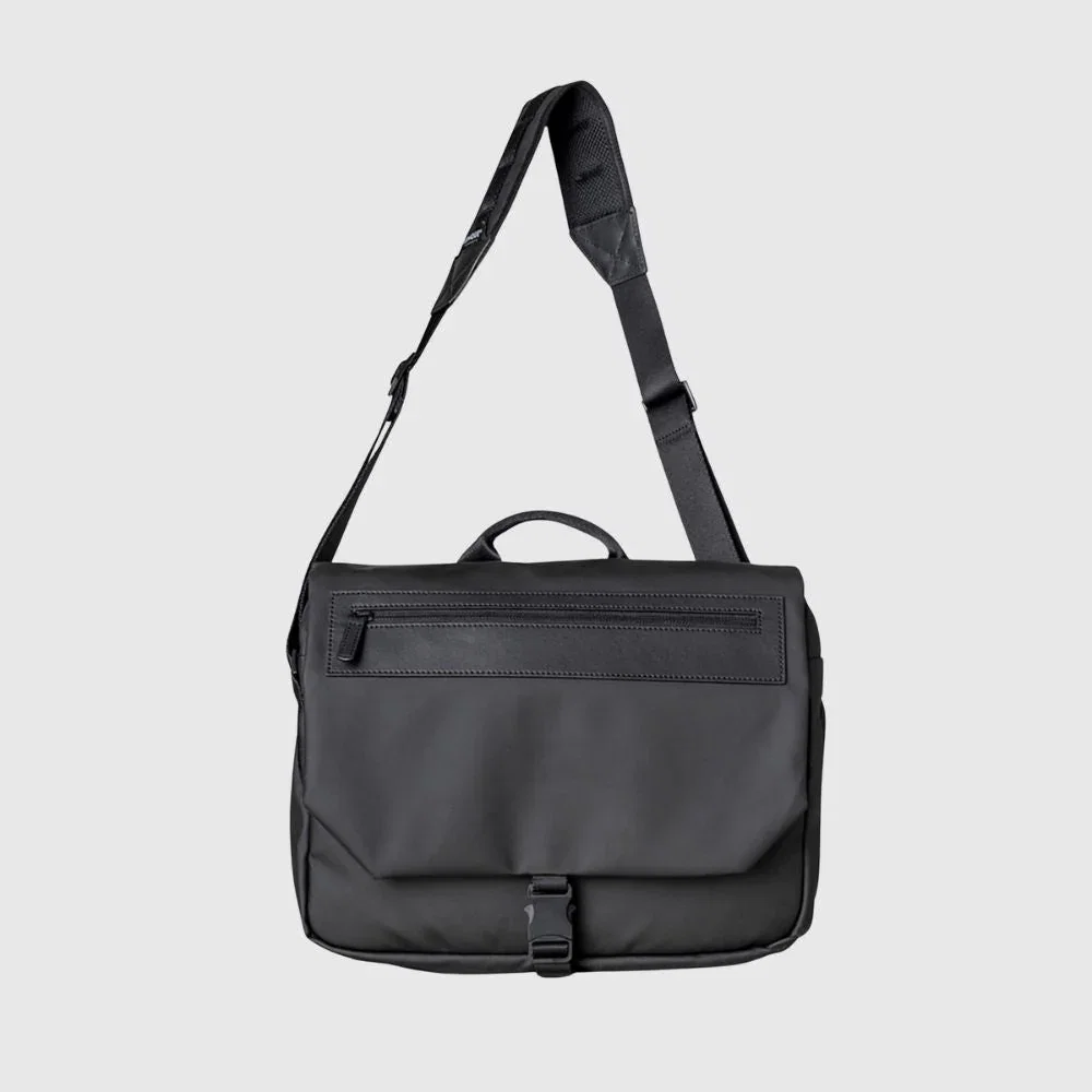 Slim Messenger