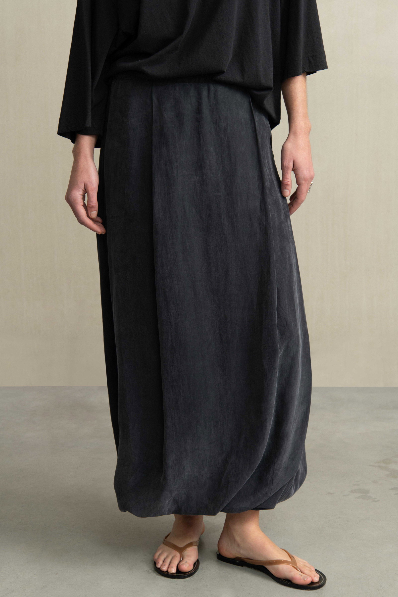 Image of WILLOW SKIRT MIDNIGHT