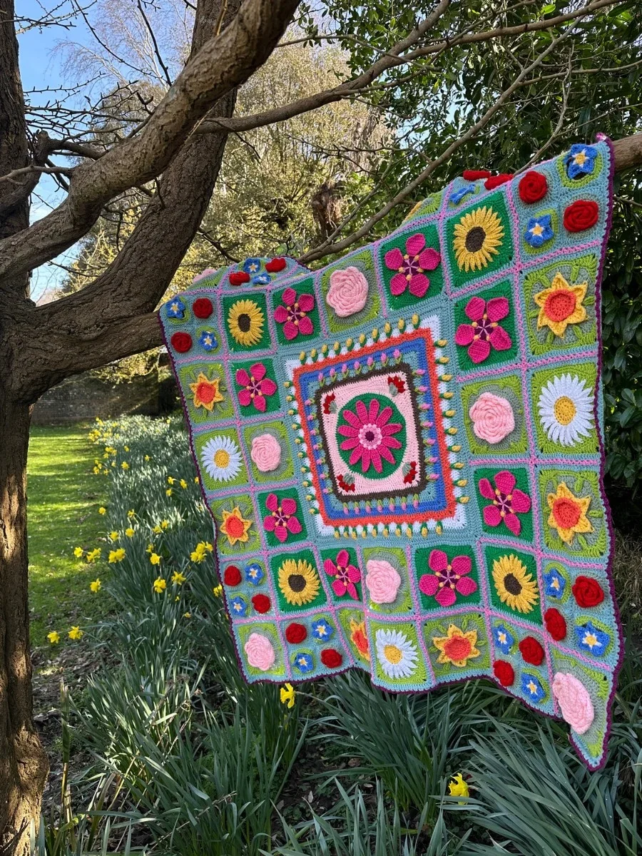 Image of King Cole Say It With Flowers CAL Colour Pack - Cottonsoft DK - Yarn Pack