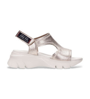 golden-dakar-sandals