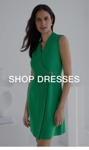 SHOP DRESSES >>