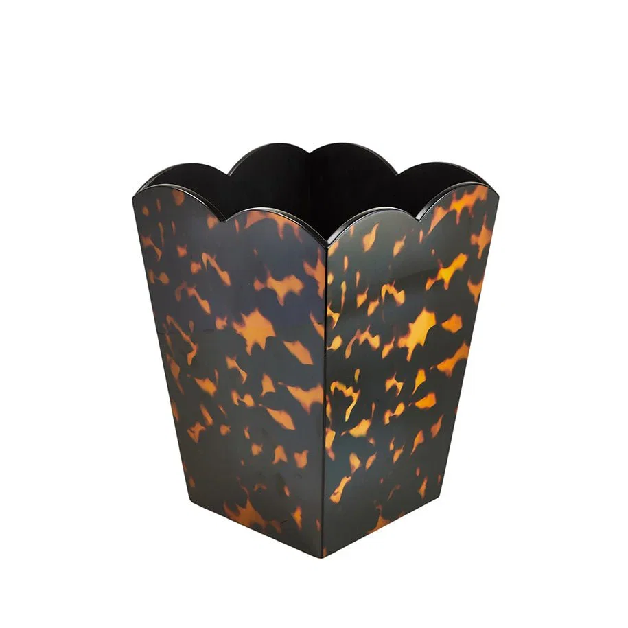 Image of Scalloped Lacquer Bin – Tortoiseshell