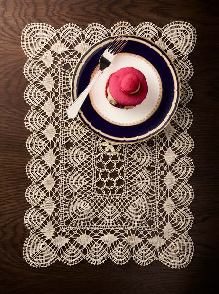 Lacework Linen Medium Oblong Placemats (Set of 4)