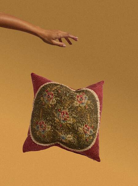 19th-Century Metallic Brocade Wool and Damask Cushion (17.5in/45cm)