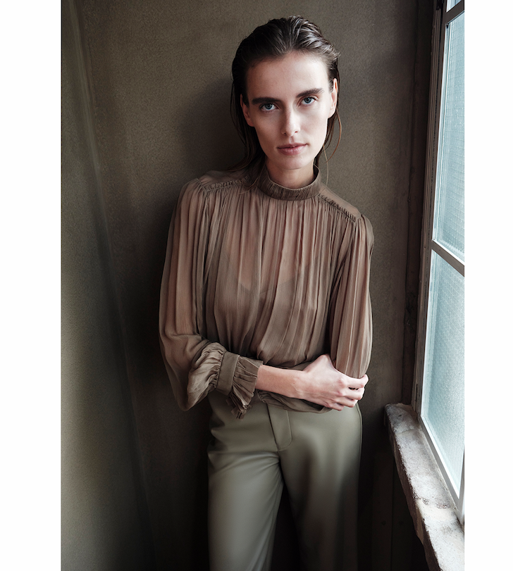 TINTED LOVE BLOUSE