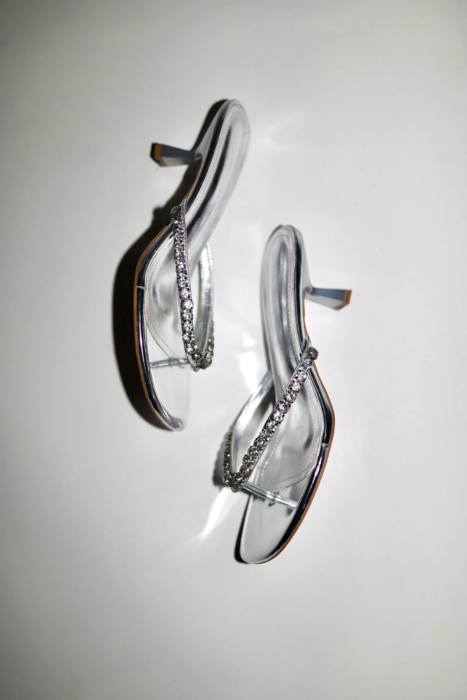 Image of Zoe Silver Kitten Thong 55 mm