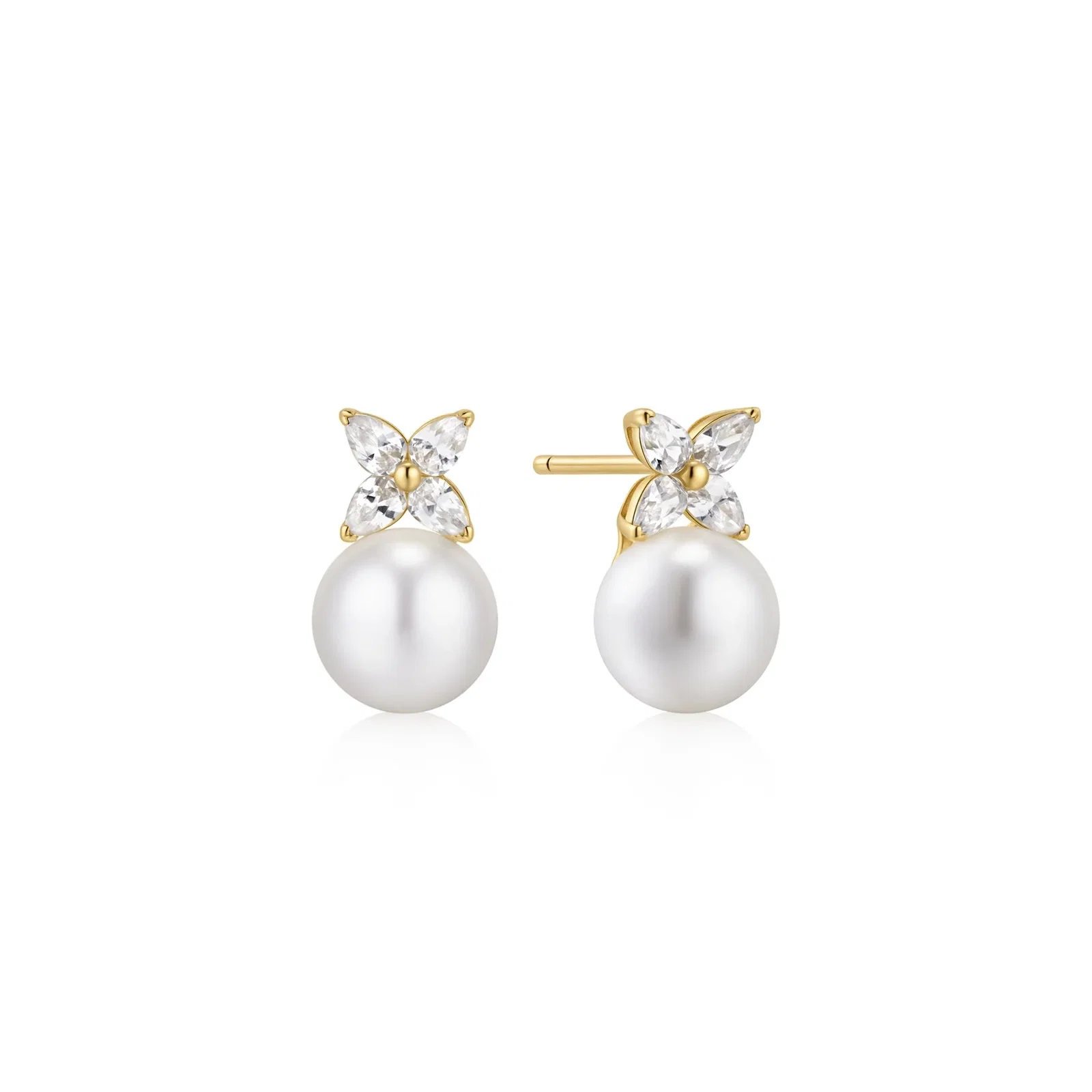 Image of Gold Shell Pearl & Lucky Clover Stud Earrings