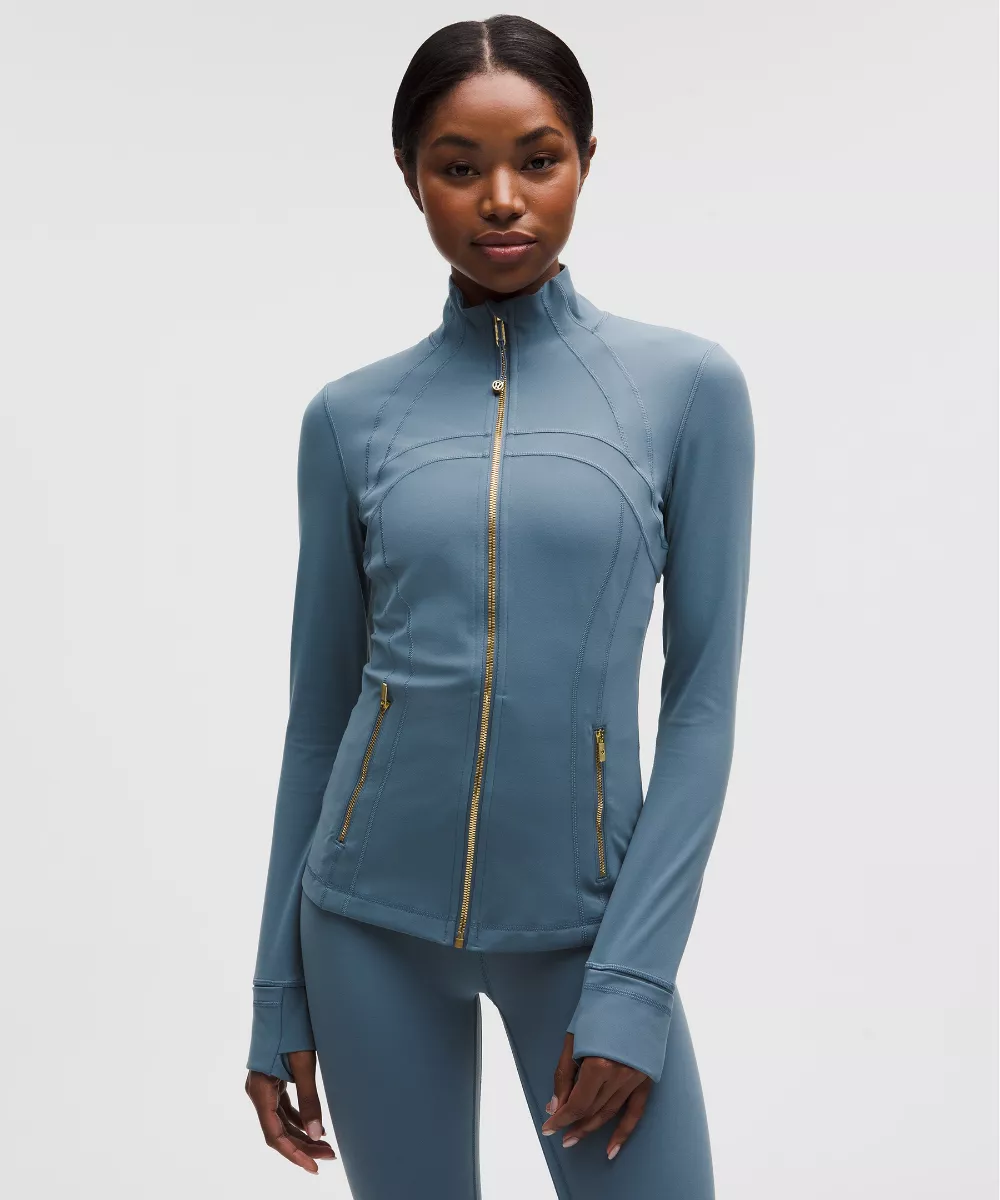Define Jacket
Nulu in Steel Blue/Gold/Gold back view