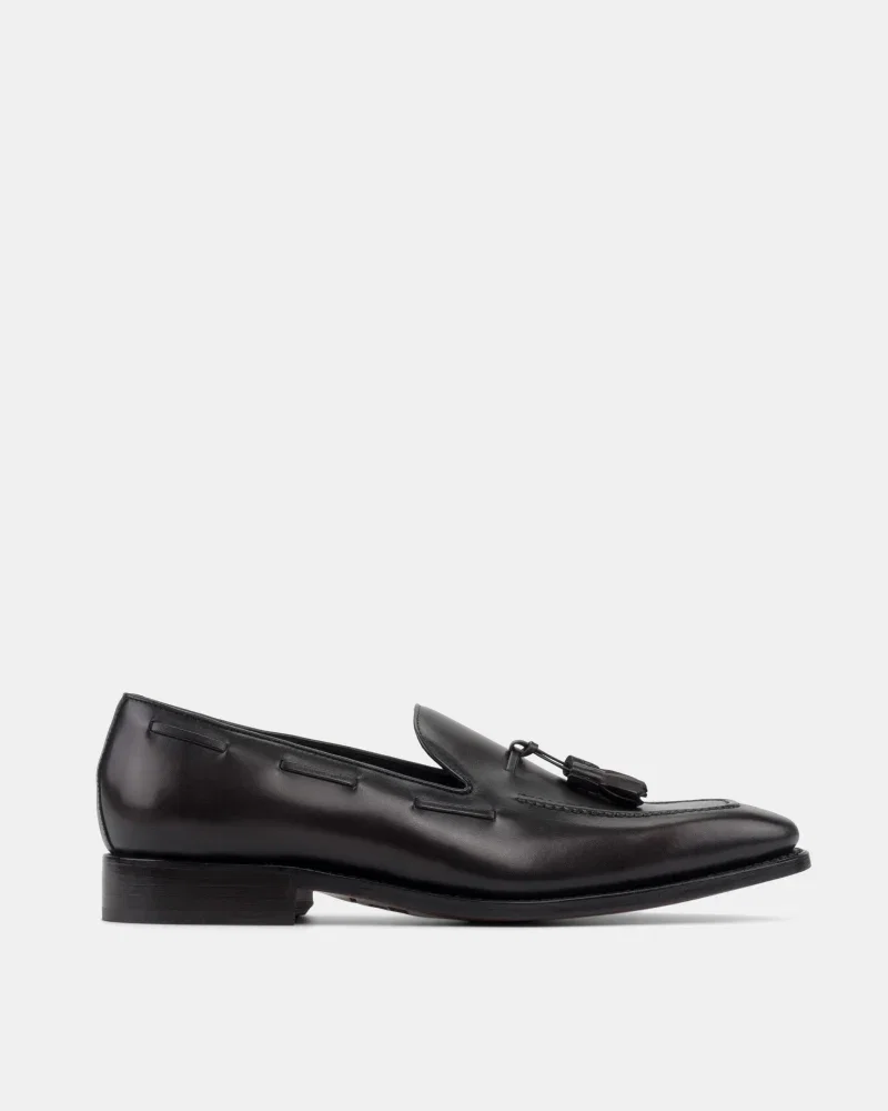 Image of Thomas Black Loafer - 722